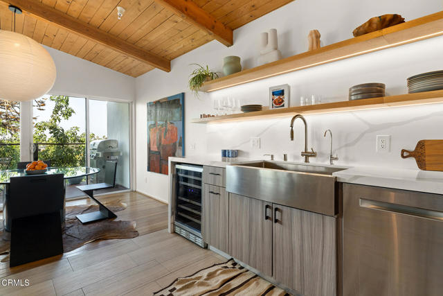 6201 1/4 Saylin Lane, Los Angeles CA: https://media.crmls.org/mediaz/72ee13a4-8d1e-4a47-824b-a7f469b29c33.jpg