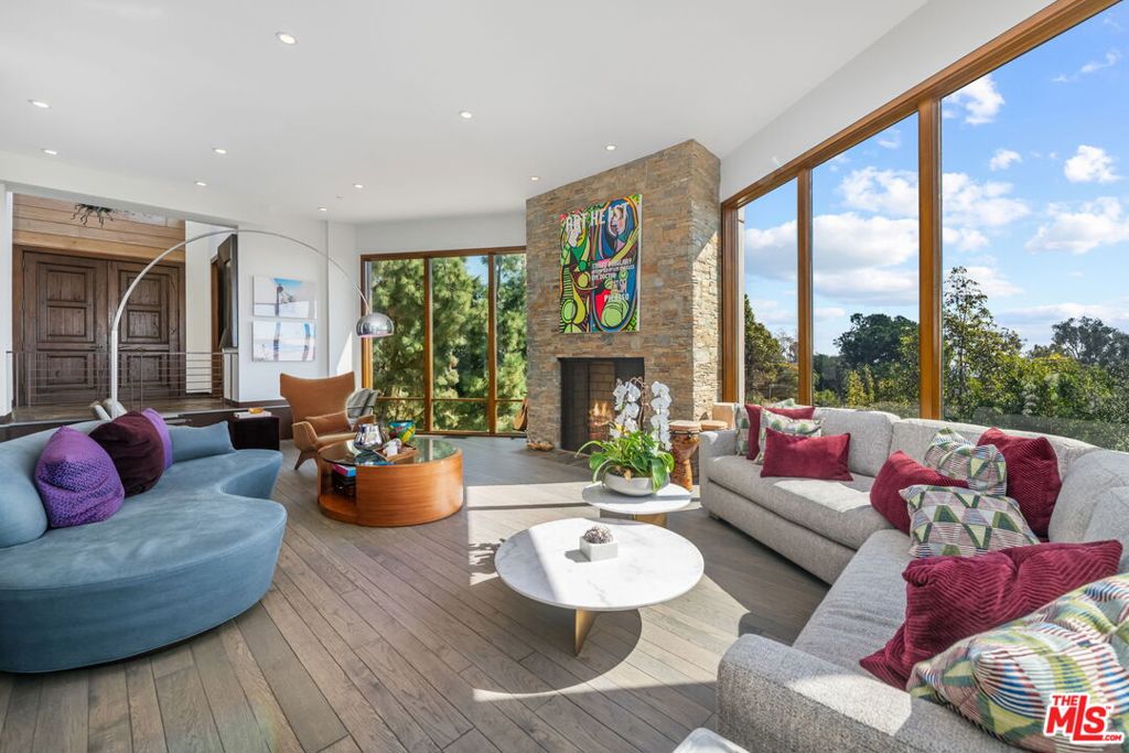 MLS #25625543 image #5