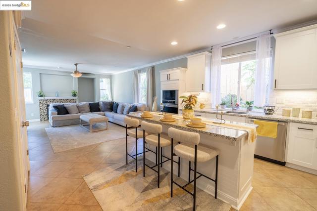 1856 Buck Mountain Court, Antioch CA: https://media.crmls.org/mediaz/72ee4b9e-0678-47a7-b245-4d73e4e15ddd.jpg