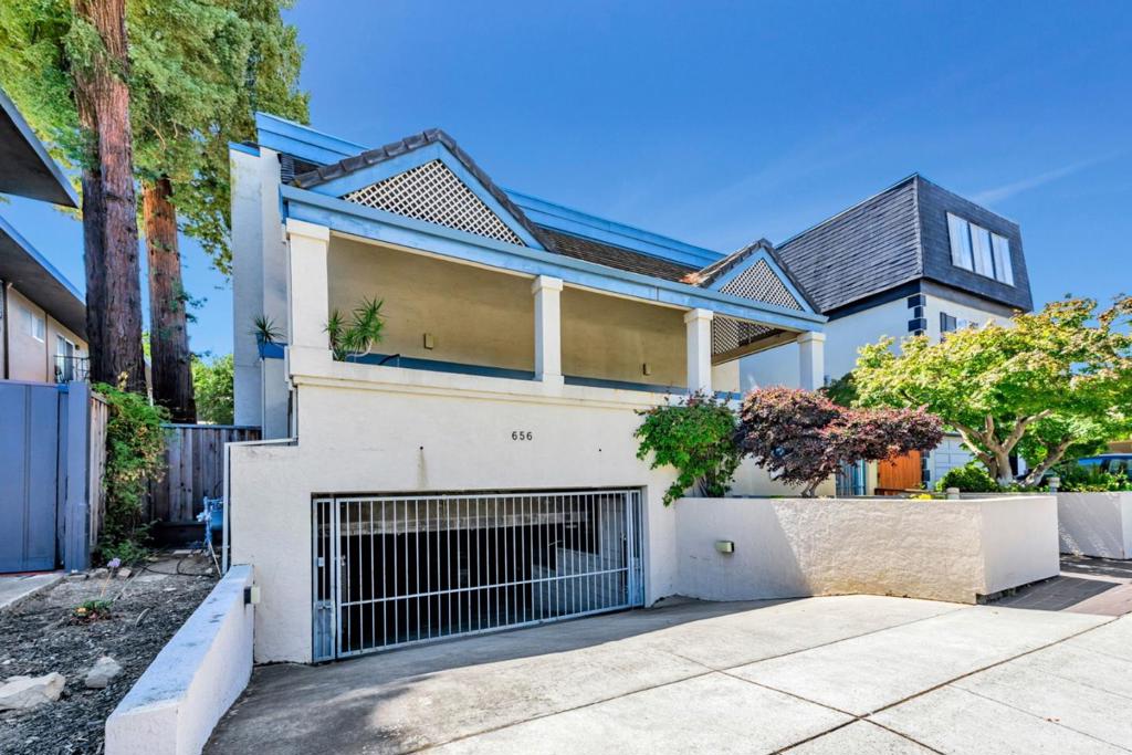 656 Cedar Street #3