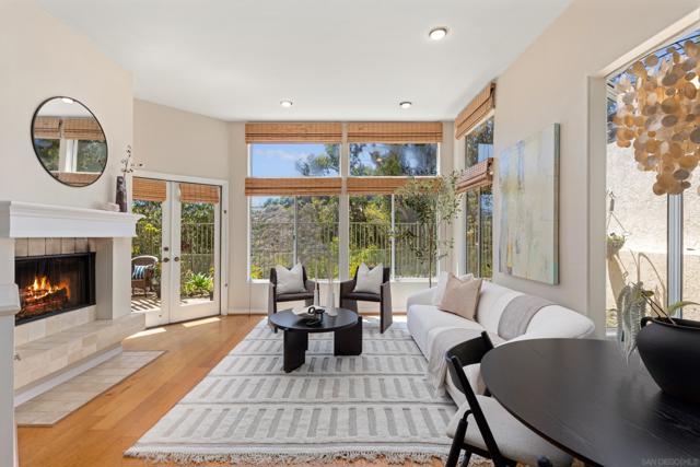 1466 Caminito Solidago, La Jolla CA: https://media.crmls.org/mediaz/72eeb4a5-dd61-4a83-b4ac-edfbb32a704f.jpg