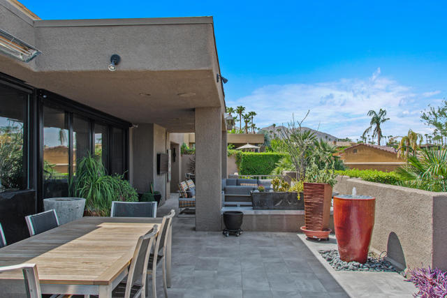 73698 Irontree Drive, Palm Desert CA: https://media.crmls.org/mediaz/72eeefc9-be8d-42d3-bdb3-91eaae5f16dd.jpg