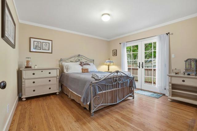 211 Berendos Avenue, Pacifica CA: https://media.crmls.org/mediaz/72eeffe7-d59c-4d2c-92d0-e5ba1b202564.jpg