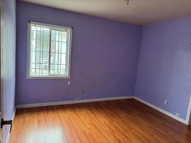 407 W. 7th St., Stockton CA: https://media.crmls.org/mediaz/72efe846-6f77-4a99-9909-fa5af8687aaa.jpg