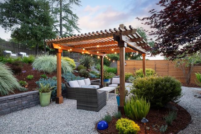 2230 Tioga Drive, Menlo Park CA: https://media.crmls.org/mediaz/72efee8b-989c-45d8-a79d-854fbafd3196.jpg