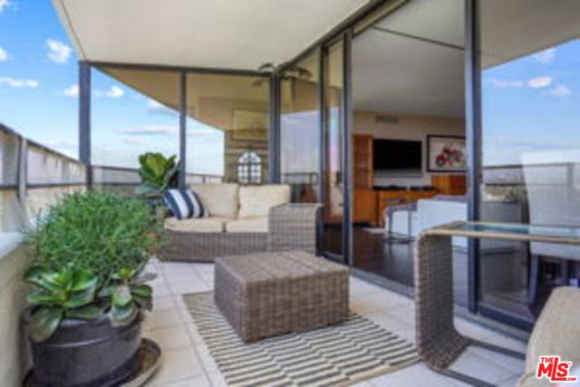 4316 Marina City Drive, 529 photo 4