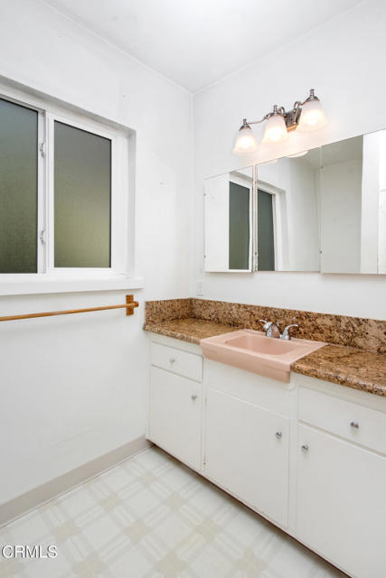 Detail Gallery Image 21 of 33 For 10834 Sevenhills Dr, Los Angeles,  CA 91042 - 3 Beds | 2 Baths