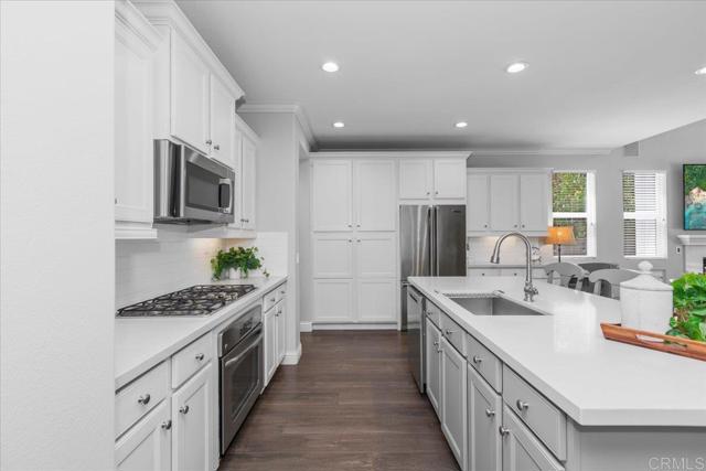 1080 Vega Way, San Marcos CA: https://media.crmls.org/mediaz/72f25534-ecc5-4084-be2c-72f258547665.jpg