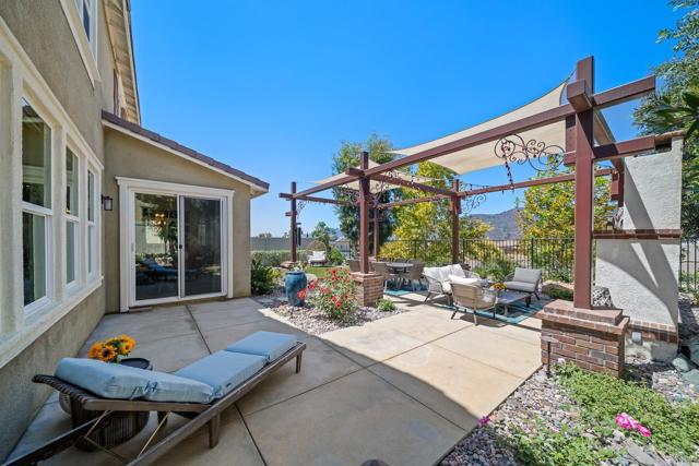 35788 Bay Morgan Lane, Fallbrook CA: https://media.crmls.org/mediaz/72f37bc2-013b-40ce-9610-caa01de24e11.jpg
