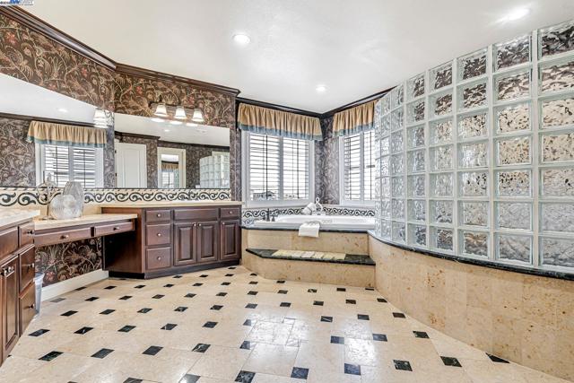 2734 E Sugar Hill Ter, Dublin CA: https://media.crmls.org/mediaz/72f519c8-9a2d-4e62-900b-7aa3496ae075.jpg