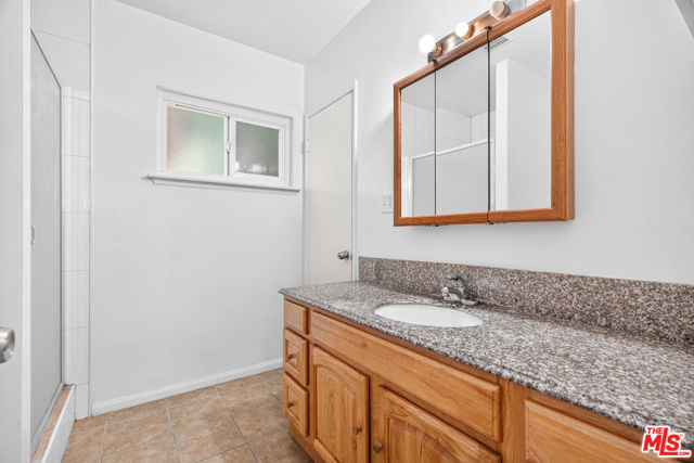 1320 West Farlington Street photo 20