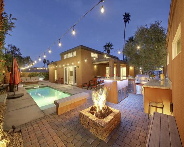 52883 Eisenhower Drive, La Quinta CA: https://media.crmls.org/mediaz/72f59175-23d5-4433-be04-e19b3ce87b32.jpg