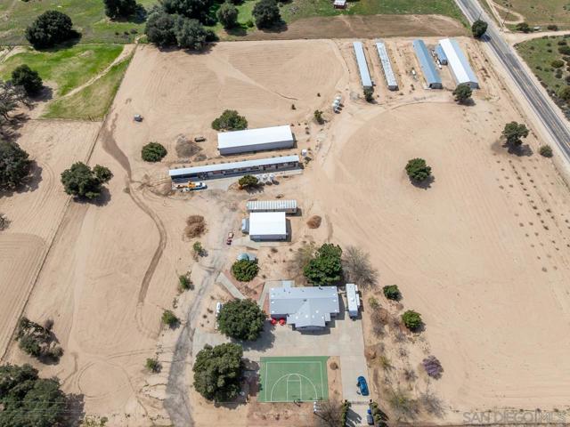 Image 11 of 75 For 35683 Breezy Lane