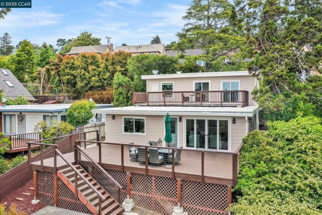 83 Arlington Ave., Kensington CA: https://media.crmls.org/mediaz/72f69b54-01eb-46b2-972d-72f6009ad34a.jpg