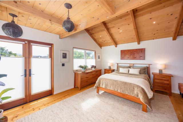628 Alsace Loraine Avenue, Half Moon Bay CA: https://media.crmls.org/mediaz/72f6ce8c-7cb6-4585-800f-6c5b2412ca64.jpg