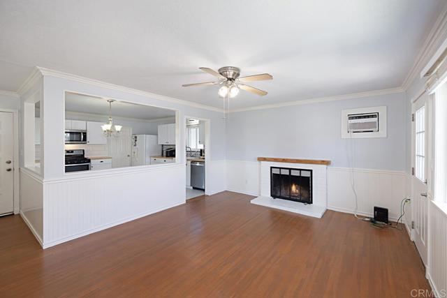 Detail Gallery Image 7 of 65 For 6447 Seascape Dr, San Diego,  CA 92139 - 4 Beds | 2 Baths