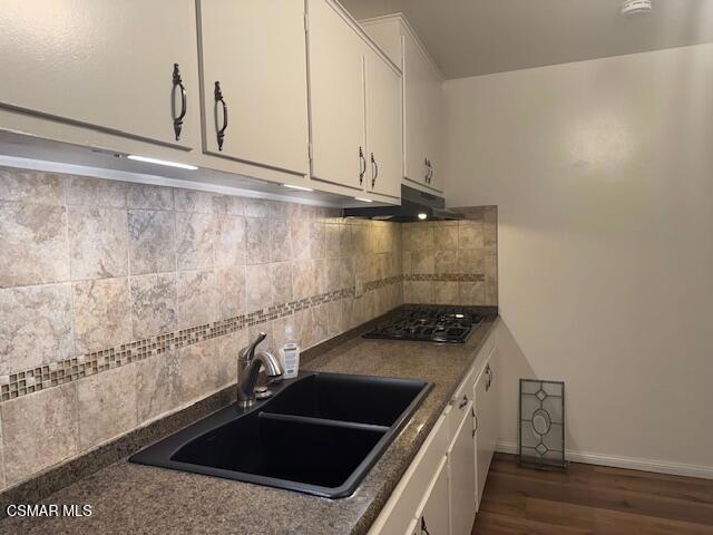 2485 Hillcrest Drive, Thousand Oaks CA: https://media.crmls.org/mediaz/72f7f0c3-bc26-4871-b0f3-398e8741cc51.jpg