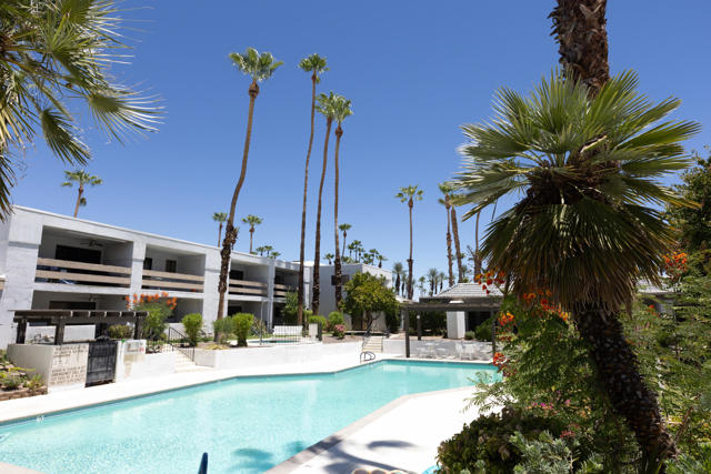 5301 E Waverly Drive #222, Palm Springs, CA 92264