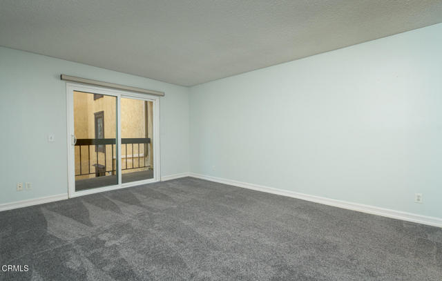 Detail Gallery Image 11 of 21 For 3481 Stancrest Dr #223,  Glendale,  CA 91208 - 2 Beds | 2 Baths
