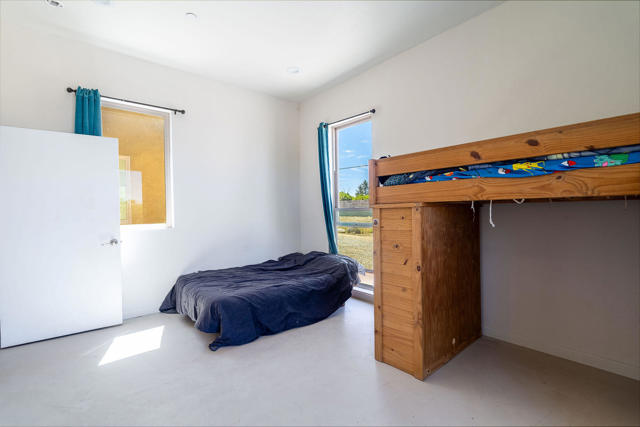 28990 Bonita Vista Road, Mountain Center CA: https://media.crmls.org/mediaz/72fa3285-5eaa-4d44-a6c4-a5db1120ada8.jpg