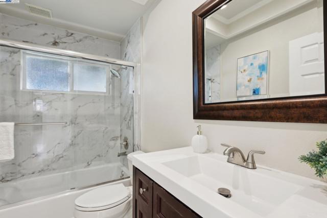 Image 25 of 59 For 34348 Atteridge Ct