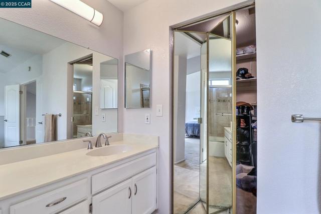 1728 Peachwillow St, Pittsburg CA: https://media.crmls.org/mediaz/72fb74ac-ba50-438b-aa2d-a7043e729c3c.jpg