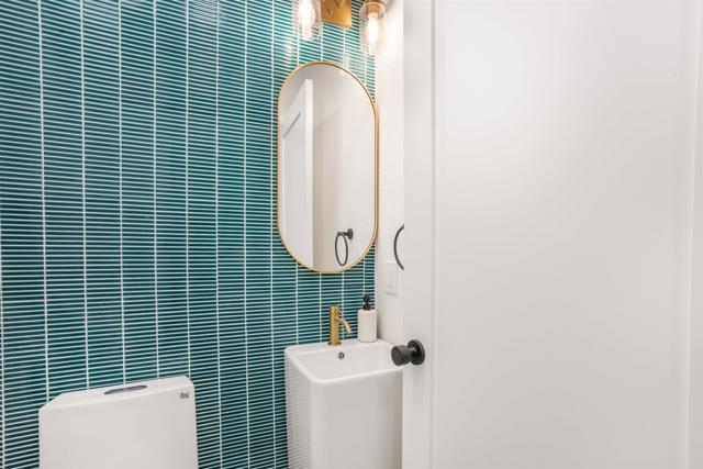 Detail Gallery Image 25 of 36 For 3810 Sierra Morena Ave, Carlsbad,  CA 92010 - 3 Beds | 3/1 Baths