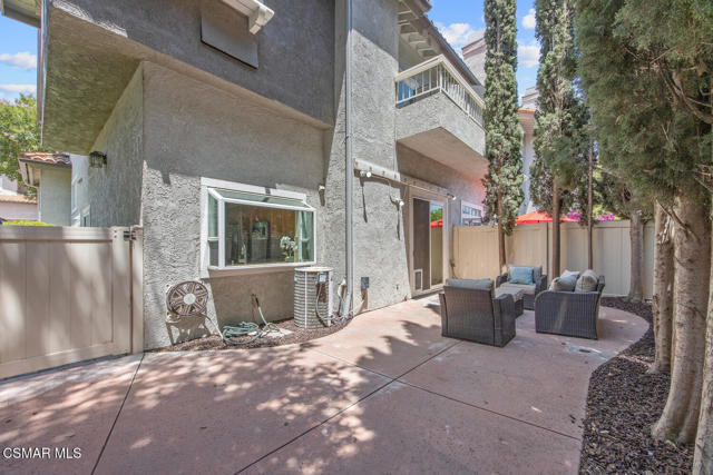 3109 E Hillcrest Drive, Westlake Village CA: https://media.crmls.org/mediaz/72fe257a-97a1-4413-843d-e3bb4f9e0315.jpg