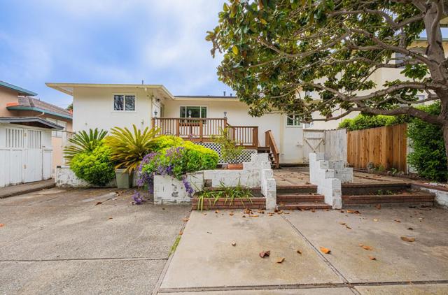 118 Seeno Street, Monterey CA: https://media.crmls.org/mediaz/72fe6a9a-745c-4fb1-8422-c78ca0a51eeb.jpg