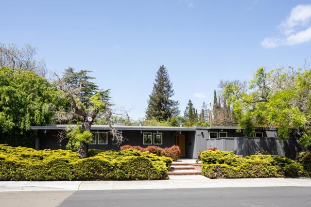801 Talisman Drive, Palo Alto CA: https://media.crmls.org/mediaz/72ff4172-0fdb-4f09-9281-e74f85ee0bf6.jpg