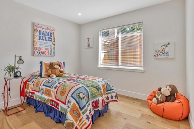1372 Davis Street, San Jose CA: https://media.crmls.org/mediaz/72ff8940-5830-4ffb-b0c9-bb1d17f2113a.jpg