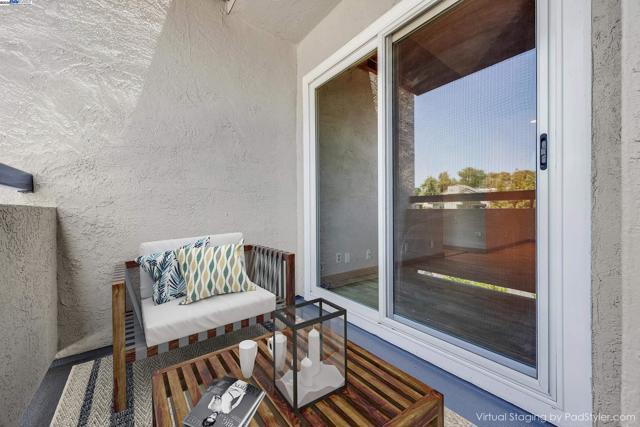 1308 Walden Rd, Walnut Creek CA: https://media.crmls.org/mediaz/73006d85-2adb-4cda-a52e-a853ecb6b5cb.jpg