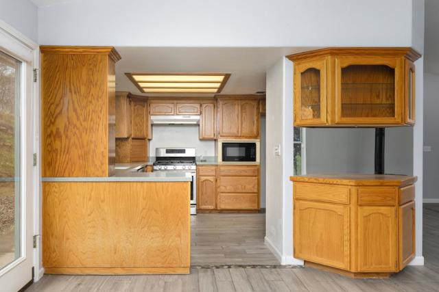 41508 Roaring River Court, Coarsegold CA: https://media.crmls.org/mediaz/7300f8e1-a1f4-4736-8a48-d9be76d6056d.jpg