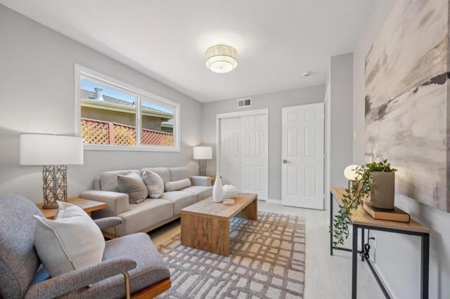 1633 Ark Street, San Mateo CA: https://media.crmls.org/mediaz/73043cb4-1419-4c81-abef-12435e88d796.jpg