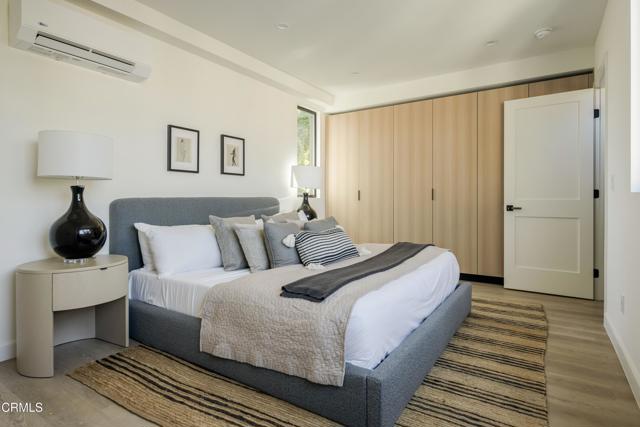 Detail Gallery Image 21 of 31 For 506 1/2 N Sycamore Ave, Los Angeles,  CA 90036 - 4 Beds | 3/1 Baths