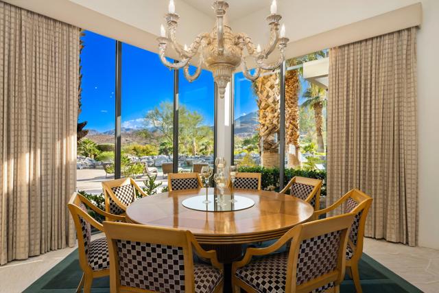79235 Tom Fazio N Lane, La Quinta CA: https://media.crmls.org/mediaz/7306b936-db65-4bbb-867c-fdf330997d79.jpg