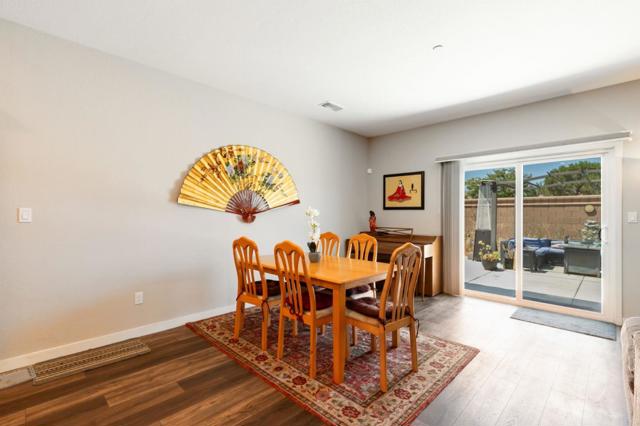 2066 Greenbriar Drive, Los Banos CA: https://media.crmls.org/mediaz/7306d951-26f8-4f4c-b589-c3a037ad36ee.jpg