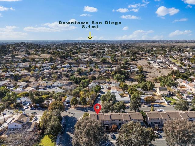 2079 Berry St, Lemon Grove, California 91945, 2 Bedrooms Bedrooms, ,1 BathroomBathrooms,Townhouse,For Sale,Berry St,250000421SD