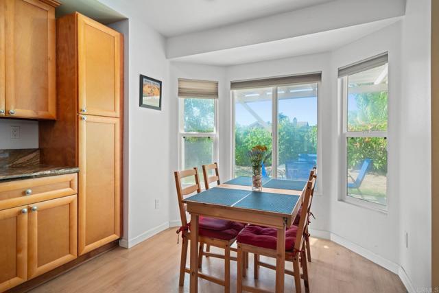 Detail Gallery Image 17 of 48 For 4499 Pebble Beach Dr, Oceanside,  CA 92057 - 4 Beds | 3 Baths