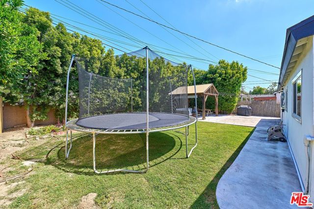 Image 28 of 42 For 5541 Marcella Avenue