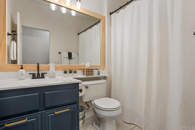 646 Sumner Way, Oceanside CA: https://media.crmls.org/mediaz/7309fb97-5ee1-4570-8007-dd30a5b80747.jpg