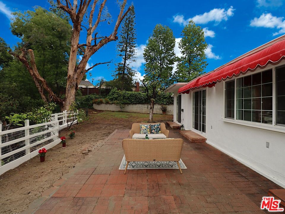 375 Berkshire Avenue La Canada Flintridge img 33
