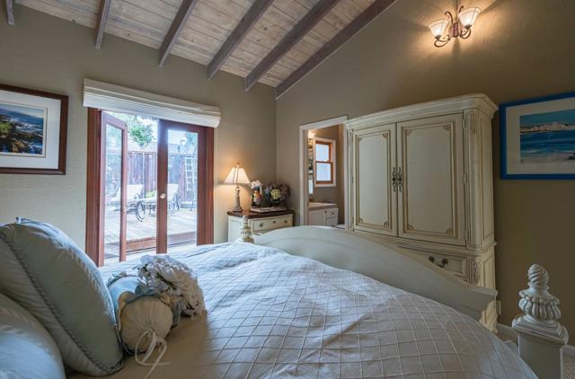 1093 Presidio Road, Pebble Beach CA: https://media.crmls.org/mediaz/730b2b6e-3f34-486d-8c41-4e797920ac92.jpg