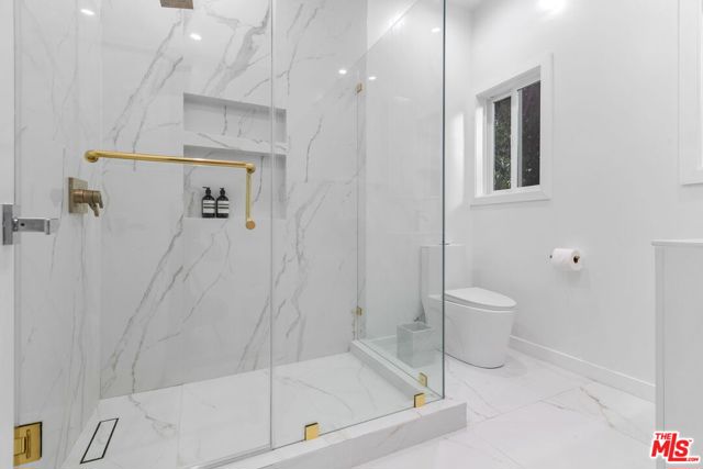 8226 Fountain Avenue, West Hollywood CA: https://media.crmls.org/mediaz/730ba8c7-117a-4cea-ba74-ec6aaf75dd09.jpg