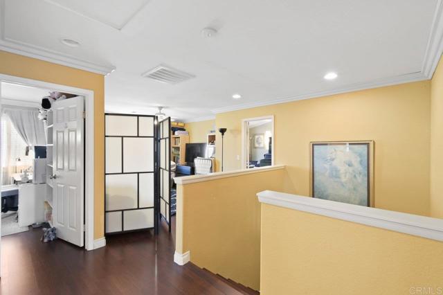 1420 Venters Dr, Chula Vista CA: https://media.crmls.org/mediaz/730bb0fb-36ad-429f-8dfa-36a4d349c12f.jpg
