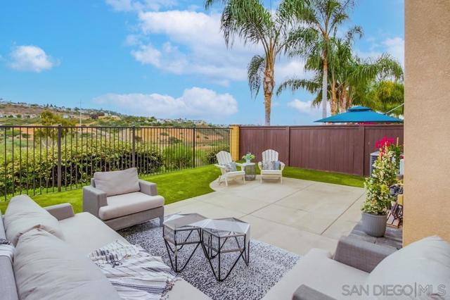 6938 Feldspar Place, Carlsbad CA: https://media.crmls.org/mediaz/730d15d7-d4ae-4903-99ad-1efabfa3d853.jpg