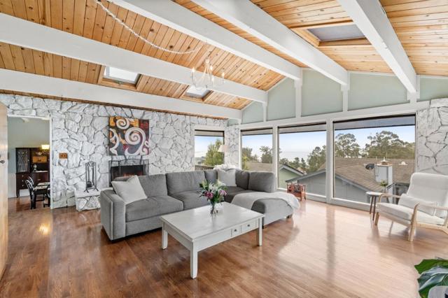 702 El Granada Boulevard, El Granada CA: https://media.crmls.org/mediaz/730d3eb8-4dcf-4b5a-8f38-f212add79fe5.jpg