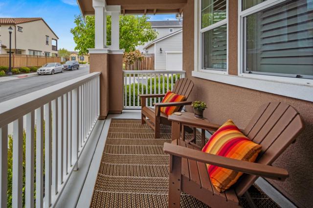18938 Kilpatrick Lane,  CA: https://media.crmls.org/mediaz/730edcf6-981f-4894-bca9-83597bfb49a9.jpg