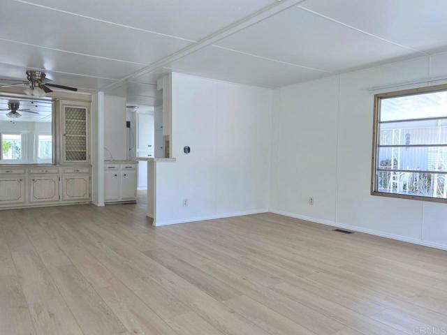 1285 E Washington Avenue, El Cajon CA: https://media.crmls.org/mediaz/730f432d-4c9b-4888-8315-f2e8873a88e4.jpg