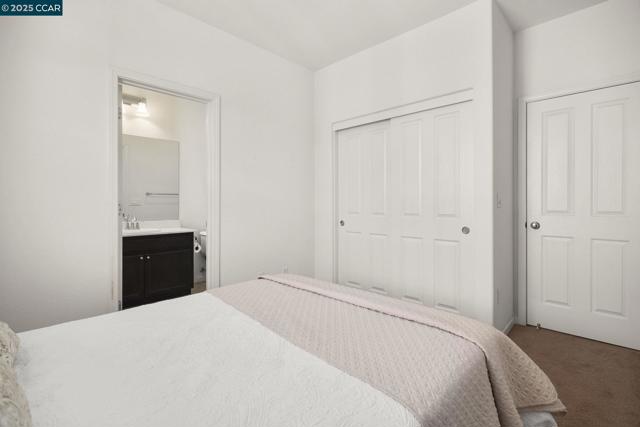 1503 Trailsside Circle, Concord CA: https://media.crmls.org/mediaz/731020a1-9e0b-47f0-a14c-fda8a2004c32.jpg